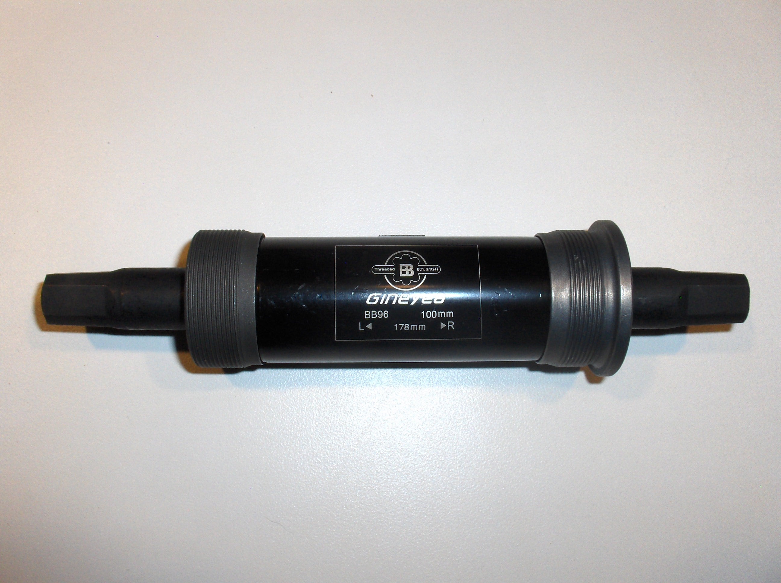 Cadense Bottom Bracket